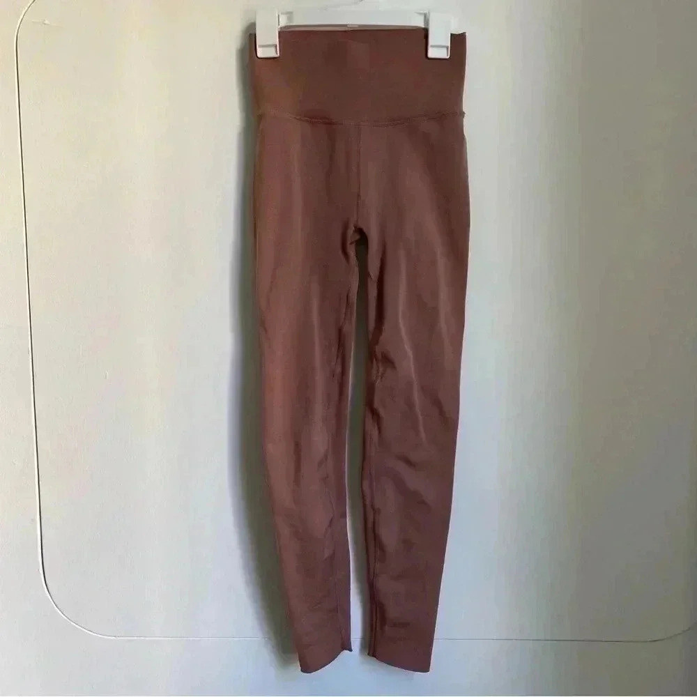 3/$39 NEW Fabletics Sculp knit blush leggings S